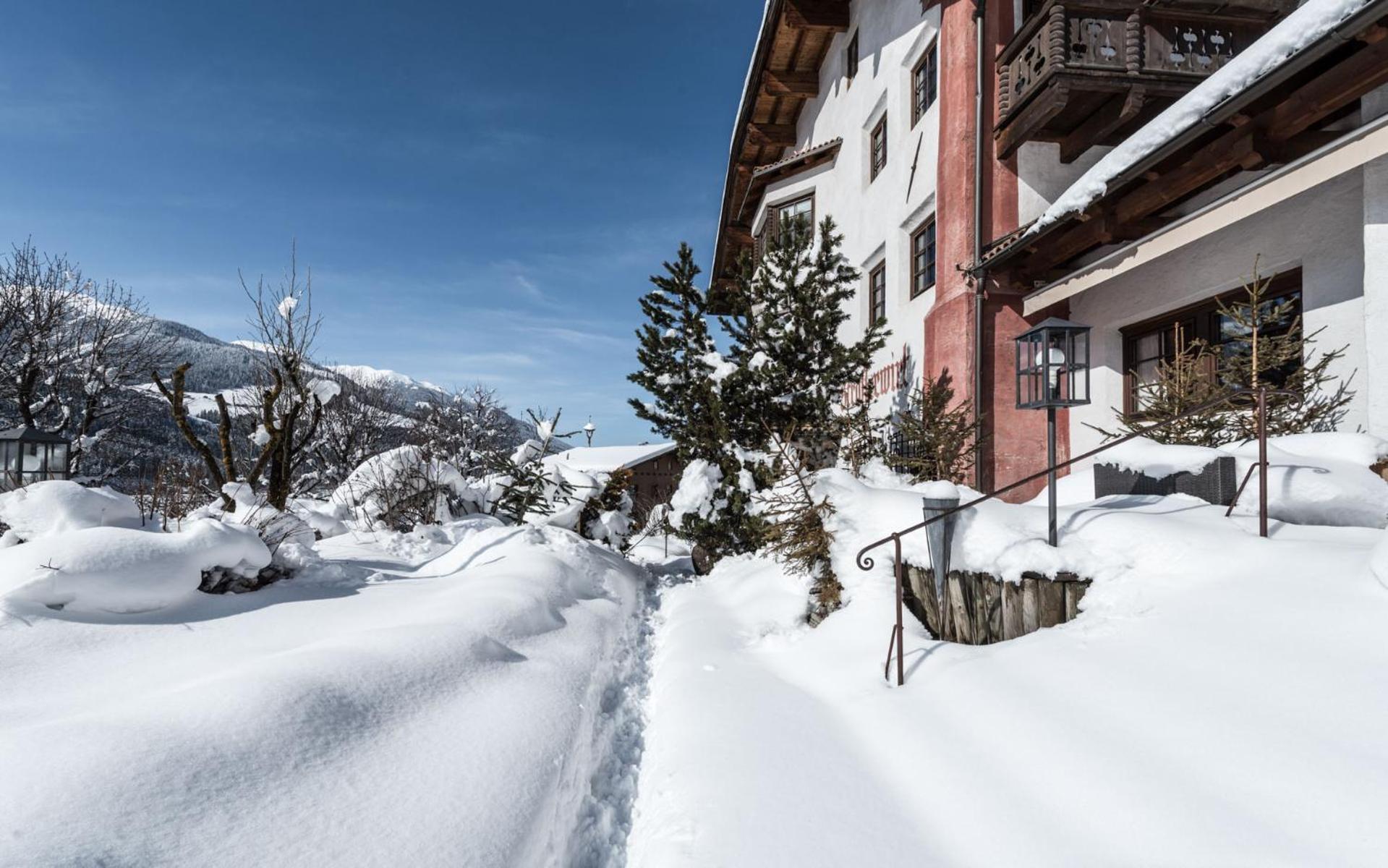 Strasserwirt - Ansitz Zu Tirol Strassen Exterior foto
